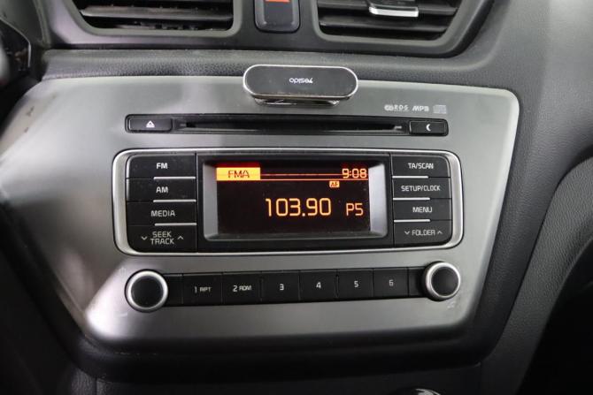Kia Rio III Рестайлинг с пробегом 2016 года, цена 1 049 990 рублей, 142610 км, хэтчбек, Автокод Объявления