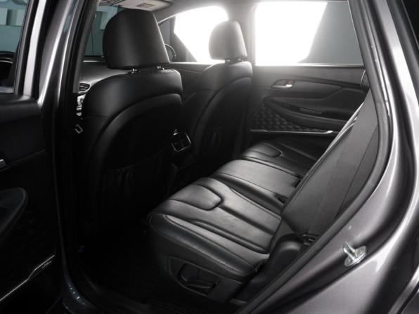 Hyundai Santa Fe IV с пробегом 2019 года, цена 2 780 000 рублей, 148605 км, внедорожник, Автокод Объявления