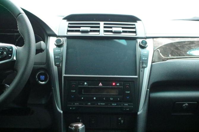 Toyota Camry VII (XV50) Рестайлинг 2 с пробегом 2017 года, цена 2 200 000 рублей, 112322 км, седан, Автокод Объявления