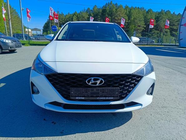 Hyundai Solaris II с пробегом 2020 года, цена 1 344 995 рублей, 99419 км, седан, Автокод Объявления