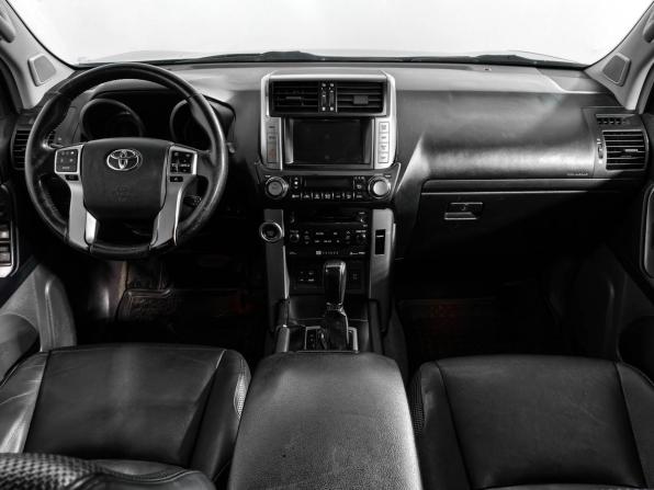 Toyota Land Cruiser Prado 150 Series с пробегом 2012 года, цена 2 400 000 рублей, 304345 км, внедорожник, Автокод Объявления