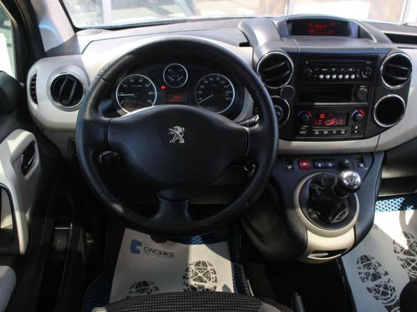 Peugeot Partner II Рестайлинг с пробегом 2012 года, цена 543 000 рублей, 265919 км, компактвэн, Автокод Объявления