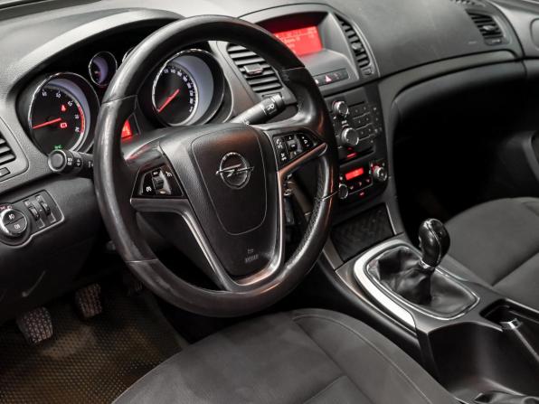 Opel Insignia I с пробегом 2013 года, цена 910 000 рублей, 203995 км, седан, Автокод Объявления