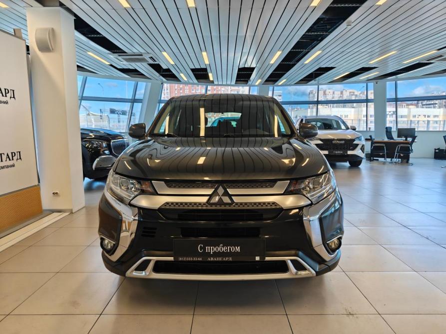 Mitsubishi Outlander III Рестайлинг 3 Санкт-Петербург  - изображение 3