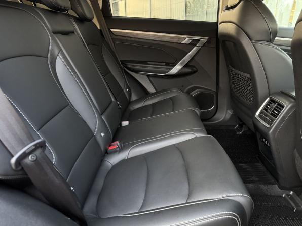 Geely Atlas Pro с пробегом 2023 года, цена 1 849 000 рублей, 71931 км, внедорожник, Автокод Объявления