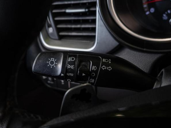 Kia Ceed III с пробегом 2019 года, цена 1 680 000 рублей, 155376 км, универсал, Автокод Объявления