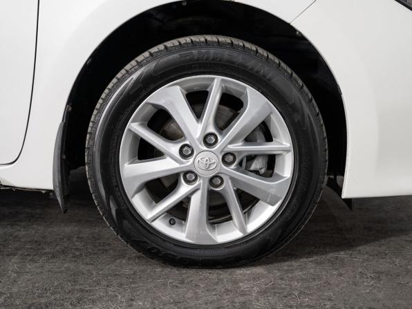 Toyota Corolla XI (E160 E170 E180) с пробегом 2013 года, цена 1 260 500 рублей, 166876 км, седан, Автокод Объявления