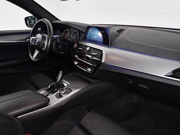 BMW 5 серии VII (G30/G31/G38) с пробегом 2018 года, цена 3 074 000 рублей, 211839 км, седан, Автокод Объявления