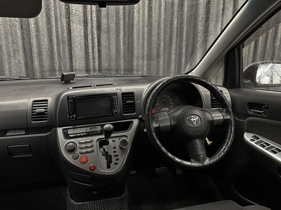 Toyota Wish I Красноярск  - изображение 6