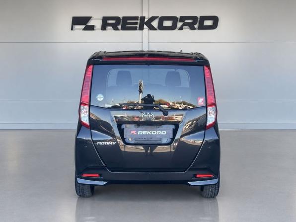 Toyota Roomy I Рестайлинг с пробегом 2021 года, цена 1 099 000 рублей, 123591 км, микровэн, Автокод Объявления