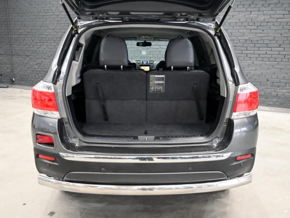 Toyota Highlander II (XU40) Рестайлинг с пробегом 2011 года, цена 1 770 000 рублей, 235118 км, внедорожник, Автокод Объявления