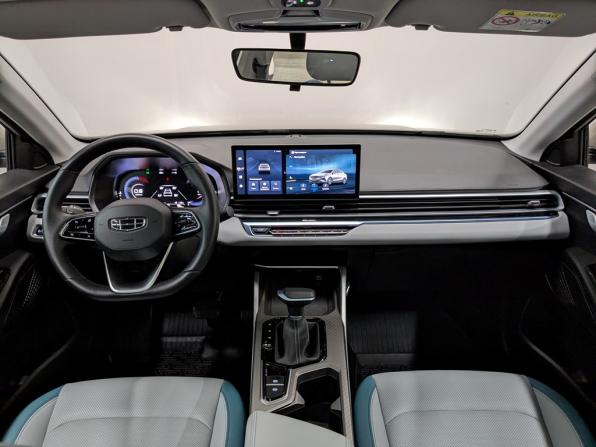 Geely Emgrand II с пробегом 2023 года, цена 1 750 000 рублей, 7830 км, седан, Автокод Объявления
