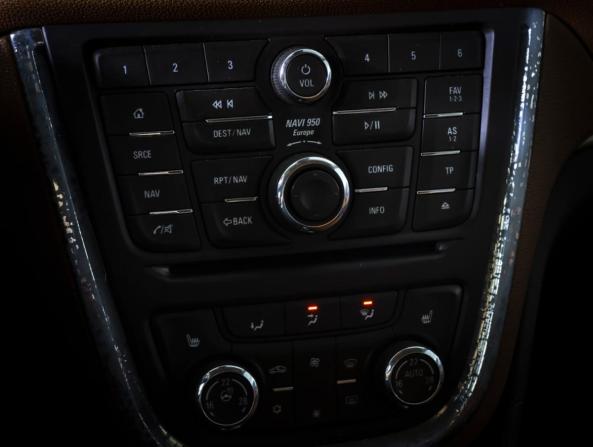 Opel Mokka I с пробегом 2014 года, цена 1 050 000 рублей, 155080 км, внедорожник, Автокод Объявления