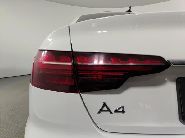 Audi A4 V (B9) Рестайлинг с пробегом 2020 года, цена 2 750 000 рублей, 137500 км, седан, Автокод Объявления