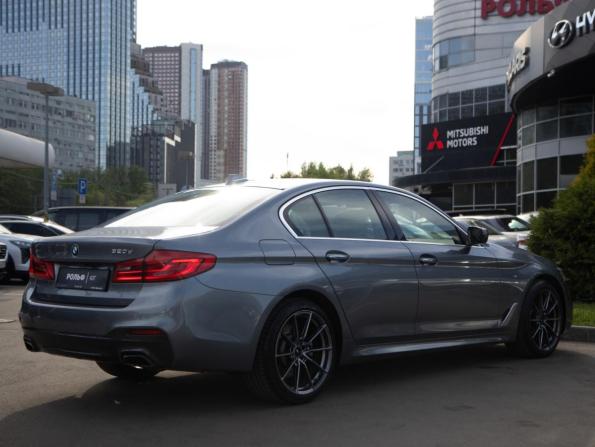 BMW 5 серии VII (G30/G31/G38) с пробегом 2018 года, цена 3 788 000 рублей, 111167 км, седан, Автокод Объявления
