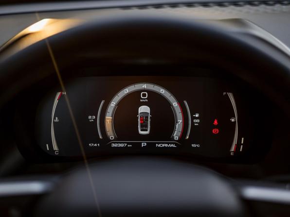 Haval Jolion I с пробегом 2023 года, цена 1 810 000 рублей, 32270 км, внедорожник, Автокод Объявления