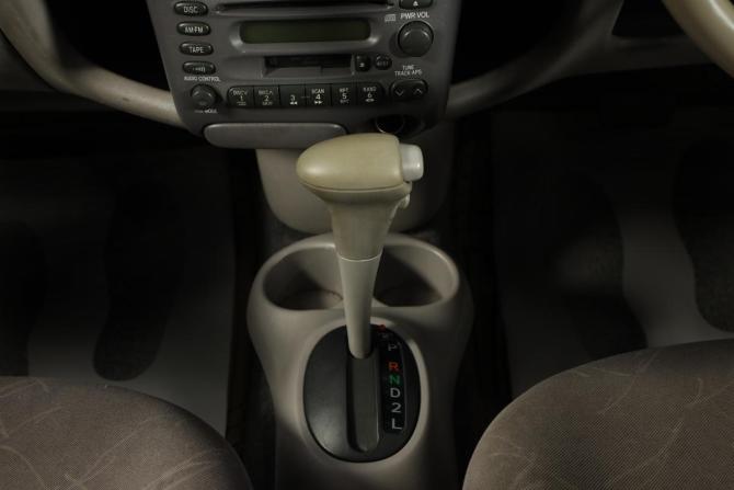 Toyota Platz с пробегом 2002 года, цена 249 000 рублей, 238000 км, седан, Автокод Объявления