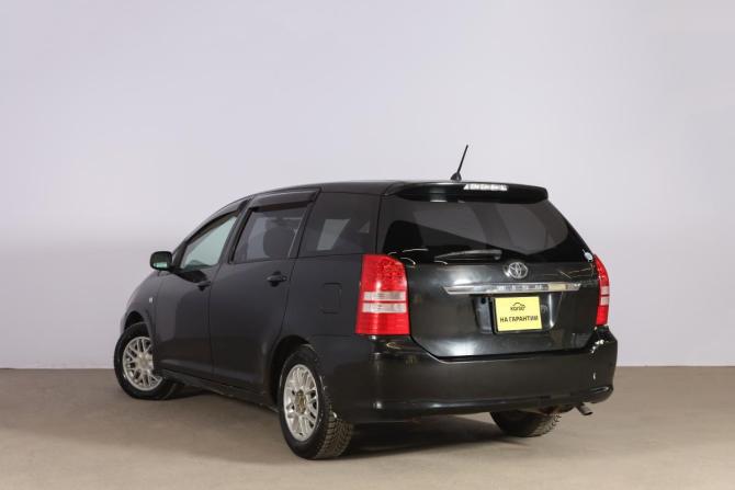 Toyota Wish I с пробегом 2004 года, цена 699 000 рублей, 299999 км, компактвэн, Автокод Объявления