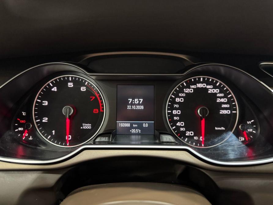 Audi A4 IV (B8) Рестайлинг Москва  - изображение 3