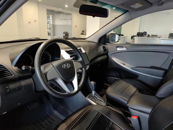 Hyundai Solaris I с пробегом 2013 года, цена 810 000 рублей, 139587 км, седан, Автокод Объявления