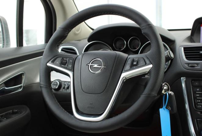 Opel Mokka I с пробегом 2014 года, цена 960 000 рублей, 235350 км, внедорожник, Автокод Объявления
