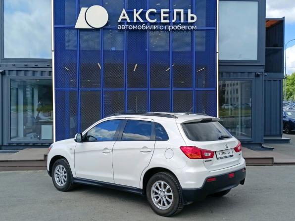 Mitsubishi ASX I с пробегом 2013 года, цена 919 000 рублей, 180000 км, внедорожник, Автокод Объявления