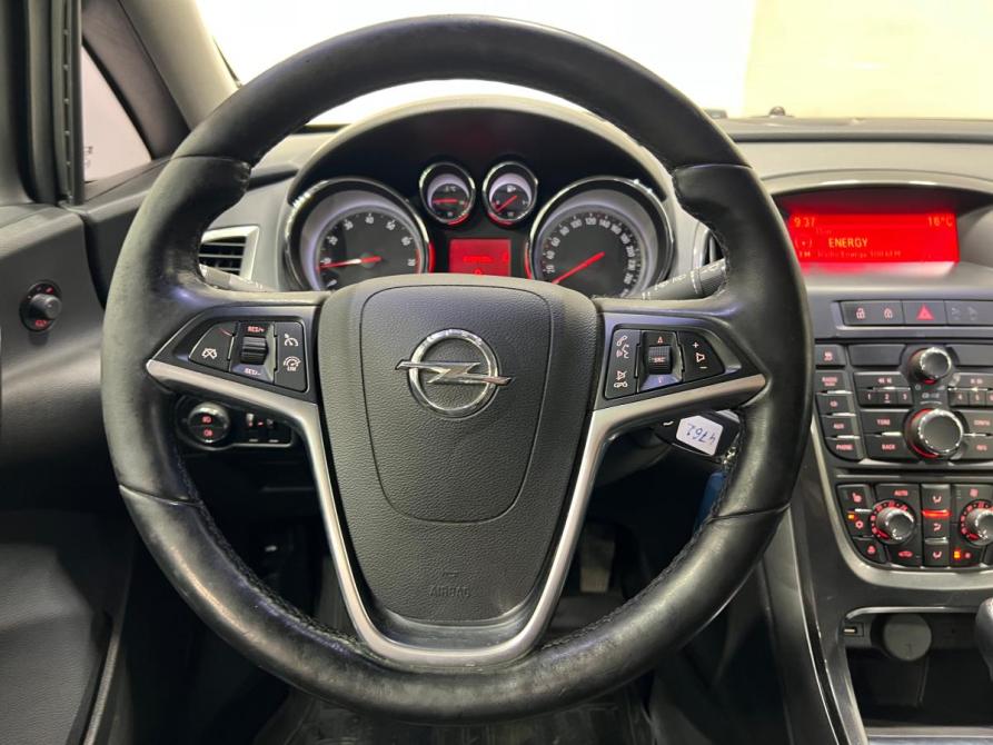 Opel Astra J Рестайлинг Кемерово  - изображение 7