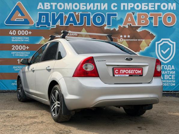 Ford Focus II Рестайлинг с пробегом 2010 года, цена 650 000 рублей, 177898 км, седан, Автокод Объявления