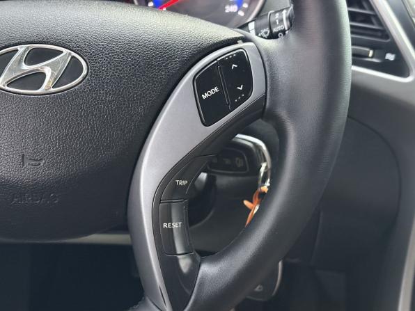 Hyundai Elantra V (MD) с пробегом 2014 года, цена 1 045 000 рублей, 172995 км, седан, Автокод Объявления