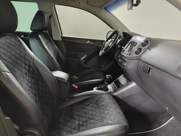 Volkswagen Tiguan I с пробегом 2010 года, цена 980 000 рублей, 243420 км, внедорожник, Автокод Объявления