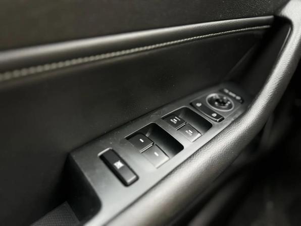 Hyundai Sonata VII (LF) Рестайлинг с пробегом 2017 года, цена 1 449 000 рублей, 185500 км, седан, Автокод Объявления