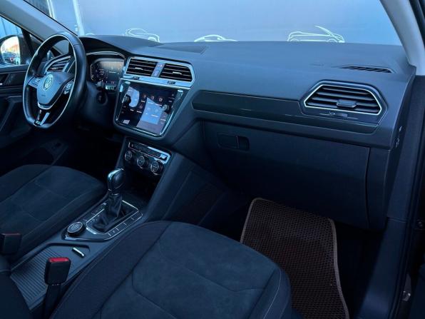 Volkswagen Tiguan II с пробегом 2019 года, цена 2 858 500 рублей, 95405 км, внедорожник, Автокод Объявления