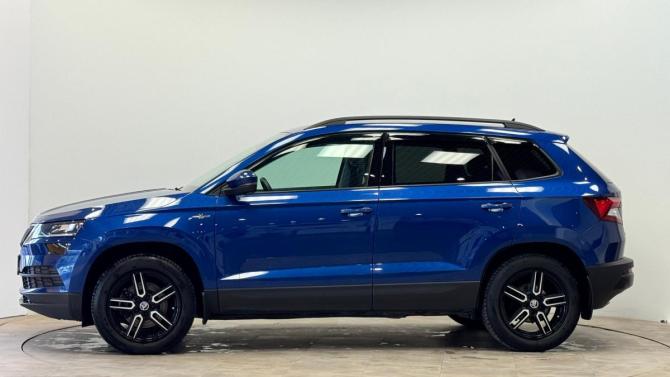 Skoda Karoq I с пробегом 2022 года, цена 2 699 000 рублей, 61428 км, внедорожник, Автокод Объявления