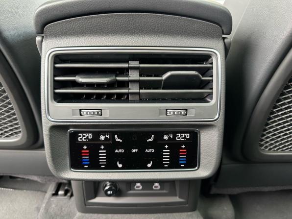 Audi Q7 II (4M) Рестайлинг 2 с пробегом 2025 года, цена 16 500 000 рублей, 10 км, внедорожник, Автокод Объявления