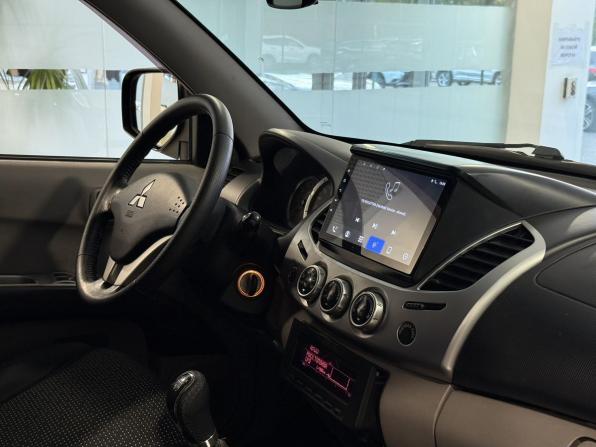 Mitsubishi L200 IV с пробегом 2013 года, цена 1 377 000 рублей, 306727 км, пикап, Автокод Объявления