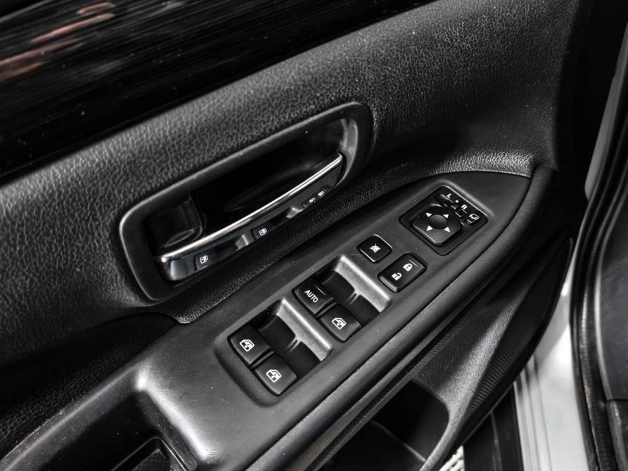Mitsubishi Outlander III Рестайлинг 2 Санкт-Петербург  - изображение 10