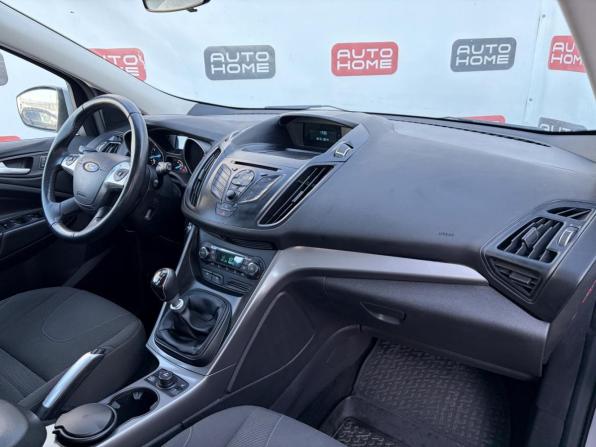 Ford Kuga II с пробегом 2014 года, цена 1 050 000 рублей, 146548 км, внедорожник, Автокод Объявления