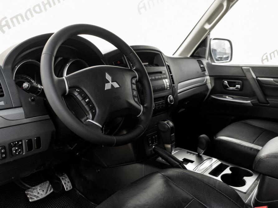 Mitsubishi Pajero IV Рестайлинг 1 Екатеринбург  - изображение 10