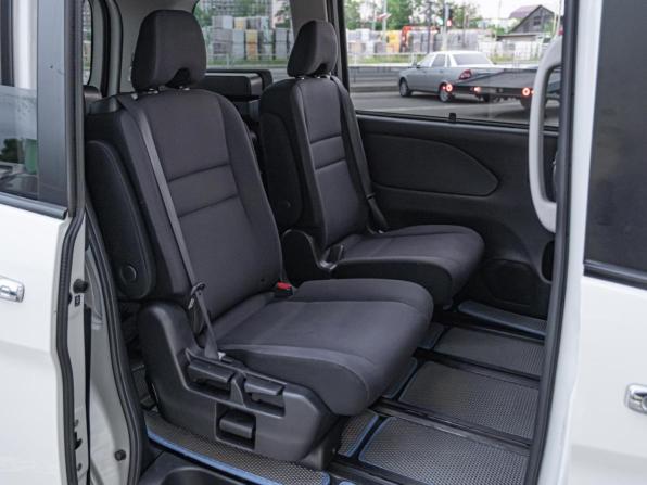 Nissan Serena V (C27) с пробегом 2018 года, цена 2 099 000 рублей, 117935 км, минивэн, Автокод Объявления