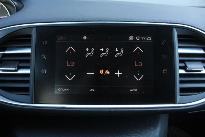 Peugeot 308 II Рестайлинг с пробегом 2019 года, цена 1 290 000 рублей, 241244 км, универсал, Автокод Объявления