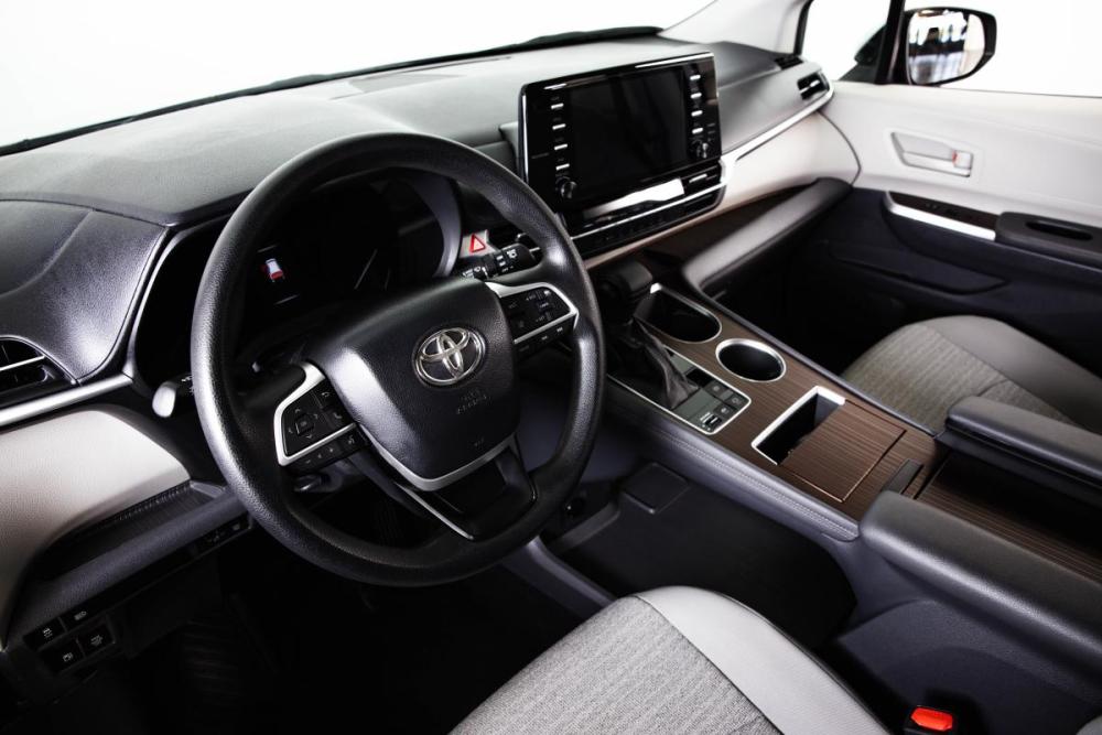 Toyota Sienna IV Пермь  - изображение 11