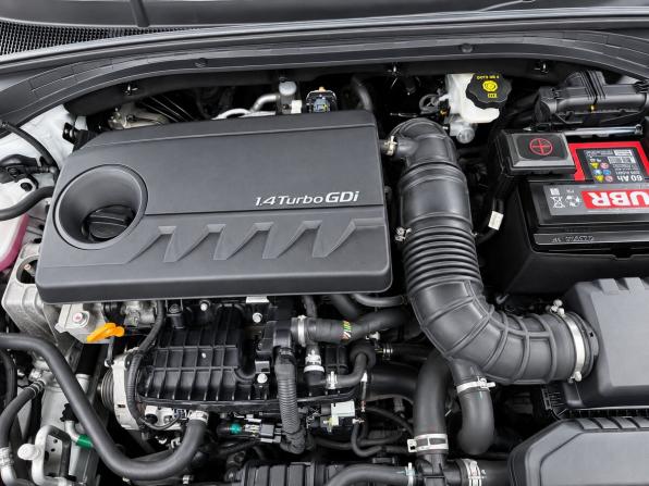Kia Ceed III с пробегом 2019 года, цена 1 650 000 рублей, 96283 км, хэтчбек, Автокод Объявления