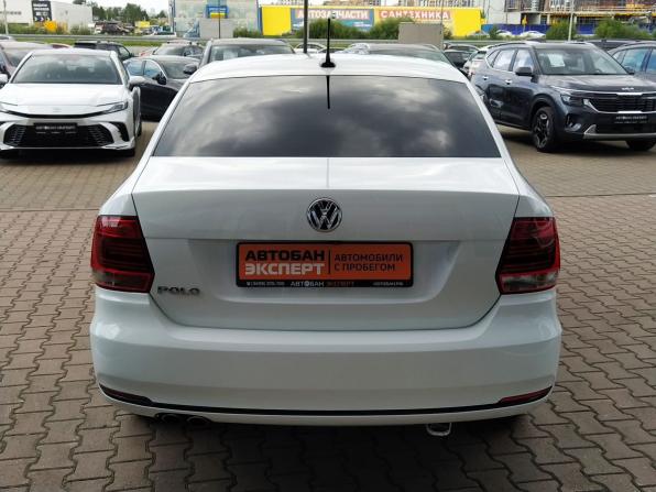 Volkswagen Polo V Рестайлинг с пробегом 2018 года, цена 1 290 000 рублей, 158407 км, седан, Автокод Объявления