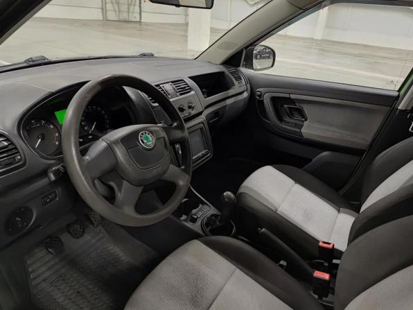 Skoda Fabia II Рестайлинг с пробегом 2010 года, цена 505 000 рублей, 141760 км, хэтчбек, Автокод Объявления