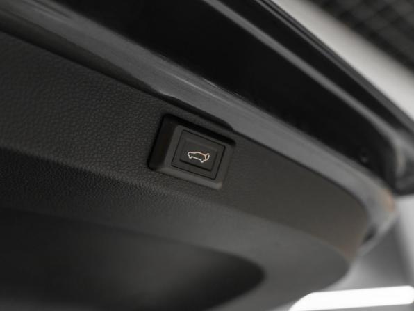 Skoda Karoq I с пробегом 2021 года, цена 2 770 000 рублей, 43771 км, внедорожник, Автокод Объявления