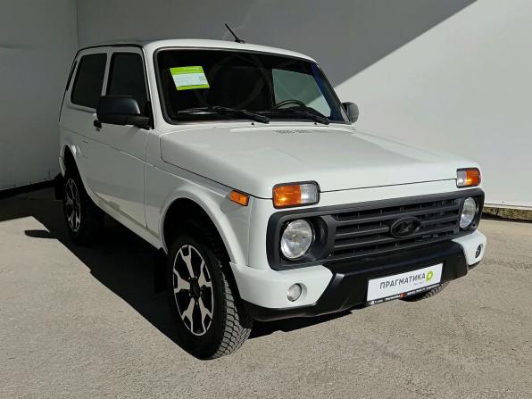 Lada (ВАЗ) Niva Legend с пробегом 2024 года, цена 885 000 рублей, 8300 км, внедорожник, Автокод Объявления