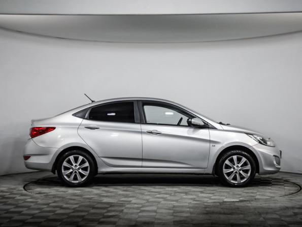 Hyundai Solaris I с пробегом 2012 года, цена 669 000 рублей, 236111 км, седан, Автокод Объявления