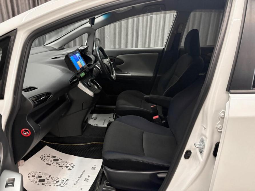 Toyota Wish II Красноярск  - изображение 12