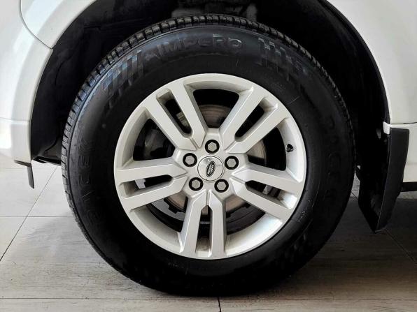 Land Rover Freelander II Рестайлинг 2 с пробегом 2013 года, цена 1 410 000 рублей, 286055 км, внедорожник, Автокод Объявления