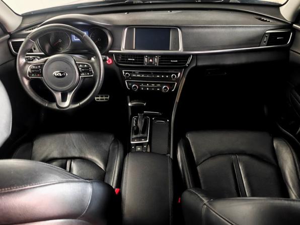 Kia Optima IV с пробегом 2018 года, цена 1 612 000 рублей, 225900 км, седан, Автокод Объявления